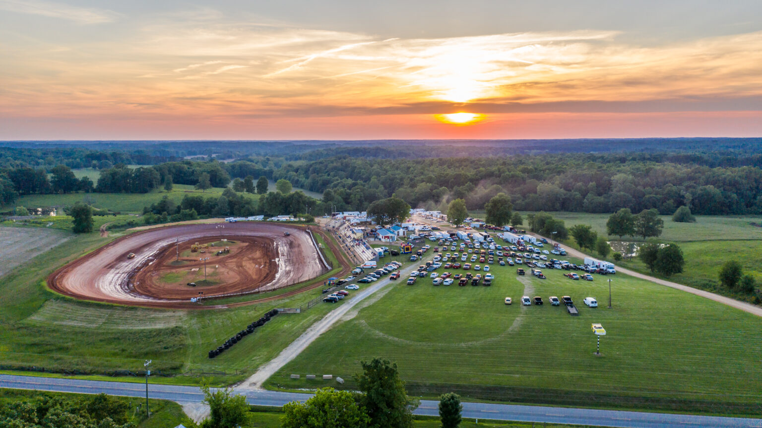 Thunderhill Raceway Park in Summertown Lawrenceburg Tourism